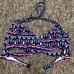 Victoria’s Secret bathingsuit top